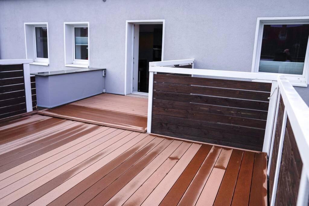 Ht Appartement Nr 2 Greppin Luaran gambar